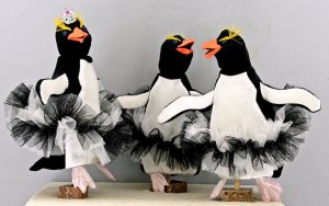 Penguin Lake – Wobble Sculptures